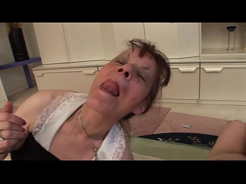 ❤️ Dos abuelas y un abuelo hacen un trío ❤️❌ Porno casero en es.hentaisaturn.ru ❌️❤️❤️❤️❤️❤️❤️❤️